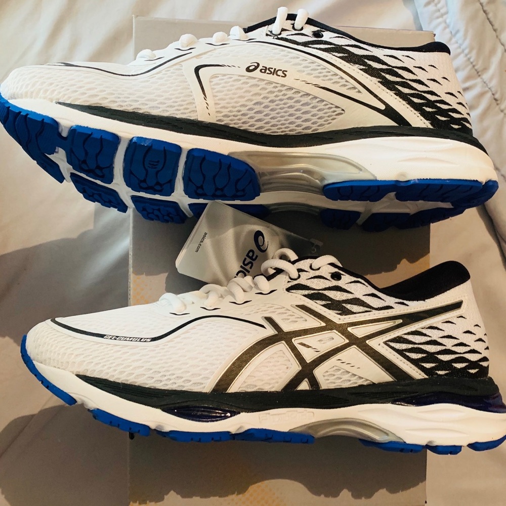 NIB/NWT ASICS women’s athletic shoes